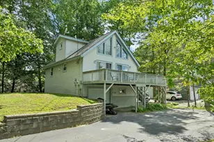 105 Glen Forest Dr, Moultonborough, NH 03254 - Photo 1