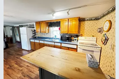 668 Washington Street, Barrington, NH 03825 - Photo 3