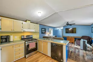5 Walnut Dr, Ashland, NH 03217 - Photo 3
