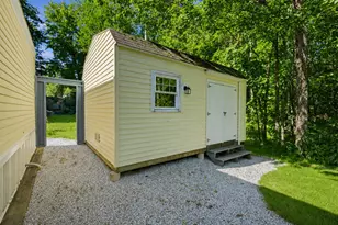 18 Parker Ave, Raymond, NH 03077 - Photo 5