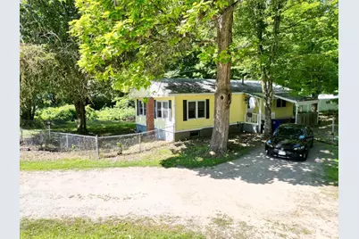 14 Pleasant Street, Goffstown, NH 03045 - Photo 1