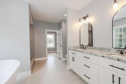 10 Beech Hill Road, Weare, NH 03281 - Photo 5