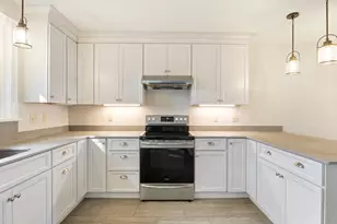99 Presidential Cir, Hampton, NH 03842 - Photo 13