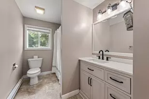 1 Gates Dr, Derry, NH 03038 - Photo 13