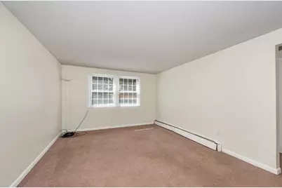 90 East Broadway Street #11, Derry, NH 03038 - Photo 5