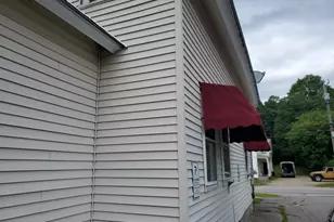 218 Main St, Laconia, NH 03246 - Photo 17