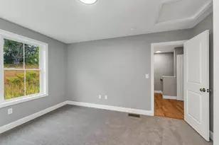 8 Shelburne Ln, Concord, NH 03301 - Photo 25