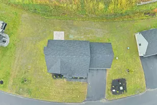 8 Shelburne Ln, Concord, NH 03301 - Photo 39