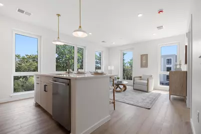 80 Constitution Avenue #224, Portsmouth, NH 03801 - Photo 3