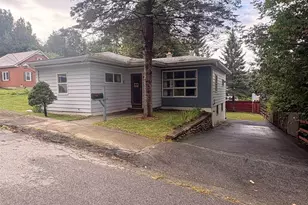 246 Bridge St, Berlin, NH 03570 - Photo 1