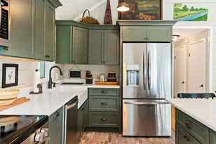 50 High Pond Rd, Grantham, NH 03753 - Photo 7