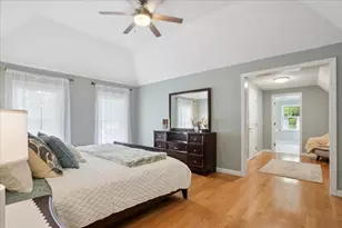 6 Sterling Dr, Londonderry, NH 03053 - Photo 29