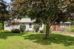 654 Daniel Webster Hwy, Merrimack, NH 03054 - Photo 1