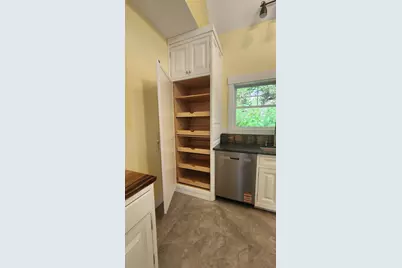 188 Wall Street, Springfield, VT 05156 - Photo 13