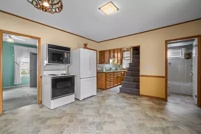 179 Mitchell Street, Manchester, NH 03103 - Photo 3