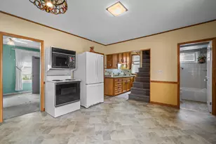 179 Mitchell St, Manchester, NH 03103 - Photo 3