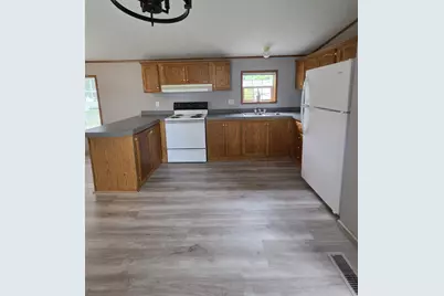 26 Longmeadow Drive, Concord, NH 03301 - Photo 11