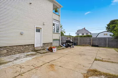650 Lake Avenue, Manchester, NH 03103 - Photo 47