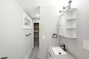 182 Buck St, Pembroke, NH 03275 - Photo 9