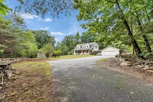 68 Pleasant St, Antrim, NH 03440 - Photo 9