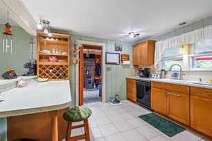360 High St, Hampton, NH 03842 - Photo 5