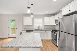 71B Terraceview Dr, Hudson, NH 03051 - Photo 3