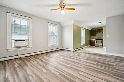 463 Lake Avenue, Manchester, NH 03103 - Photo 5