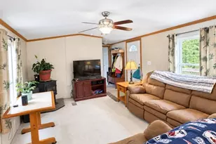 2 Parker Ave, Raymond, NH 03077 - Photo 11