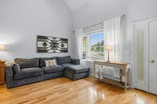 29 Locksley Ln, Raymond, NH 03077 - Photo 5