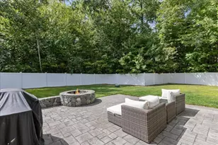 137 Garland Dr, Pelham, NH 03076 - Photo 41