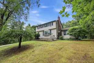 118 Chase Rd, Londonderry, NH 03053 - Photo 1
