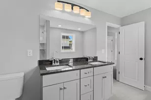 17 Bernice St, Hooksett, NH 03106 - Photo 33