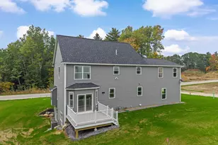 17 Bernice St, Hooksett, NH 03106 - Photo 3