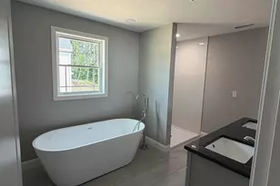 17 Bernice St, Hooksett, NH 03106 - Photo 5