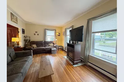 8 Henry Street, Claremont, NH 03743 - Photo 9