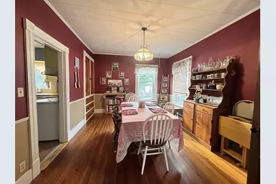 8 Henry Street, Claremont, NH 03743 - Photo 11