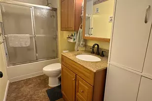 8 Henry St, Claremont, NH 03743 - Photo 17