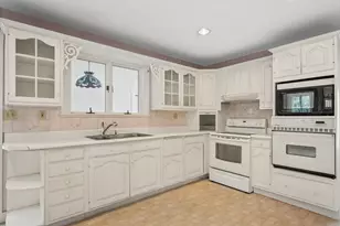 74 Jefferson Rd, Whitefield, NH 03598 - Photo 17
