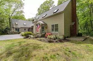 59 Stratham Rd, Stratham, NH 03885 - Photo 1