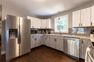 44 Davis St, Claremont, NH 03743 - Photo 1