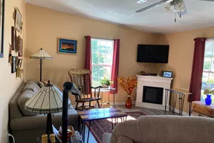 35 Tricia St, Seabrook, NH 03874 - Photo 7