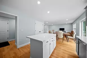 279 N Main St, Rochester, NH 03867 - Photo 11