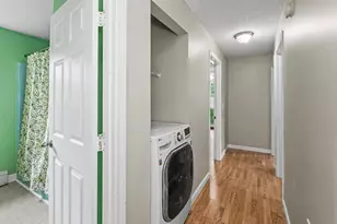 5 Estate Dr, Manchester, NH 03104 - Photo 11