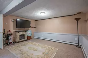 72 Hovey Rd, Londonderry, NH 03053 - Photo 25
