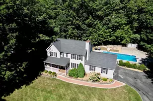 9 Hampstead Rd, Merrimack, NH 03054 - Photo 1