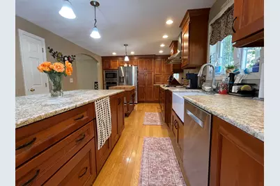 9 Hampstead Road, Merrimack, NH 03054 - Photo 17