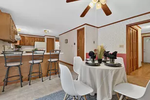 535 Prospect St, Franklin, NH 03235 - Photo 7