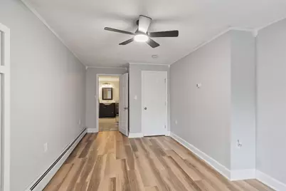 786 Mammoth Road, Manchester, NH 03104 - Photo 21