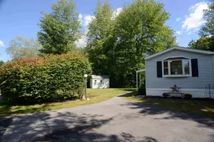 17 Brownstone Ln, Rochester, NH 03867 - Photo 5
