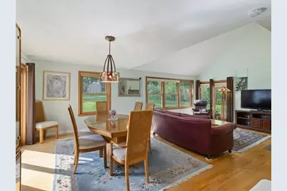 110 Pheasant Lane, Manchester, NH 03109 - Photo 7